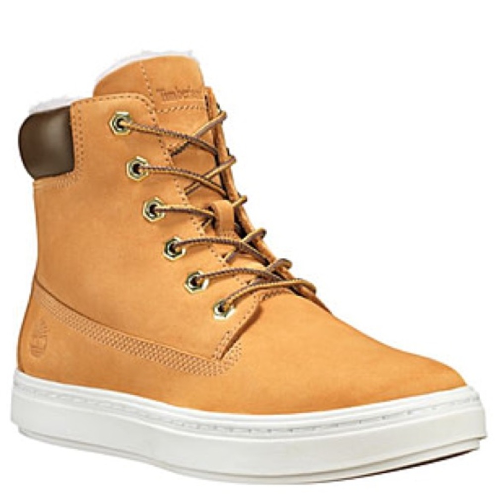 Timberland Women's Tan Lace-Up Boots - Size 7.5